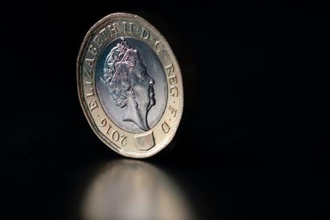 Heads or tails? (Photo by Steve Smith on Unsplash)