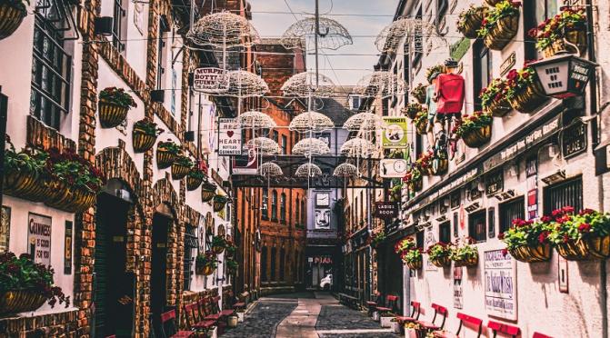 Commercial Court, just off Hill Street, in Belfast's Cathedral Quarter (photo by K. Mitch Hodge on Unsplash)